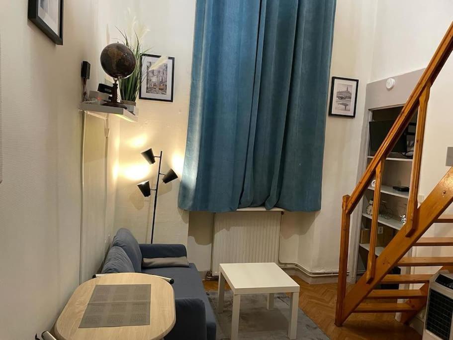 The Blue Apartment ลียง ภายนอก รูปภาพ