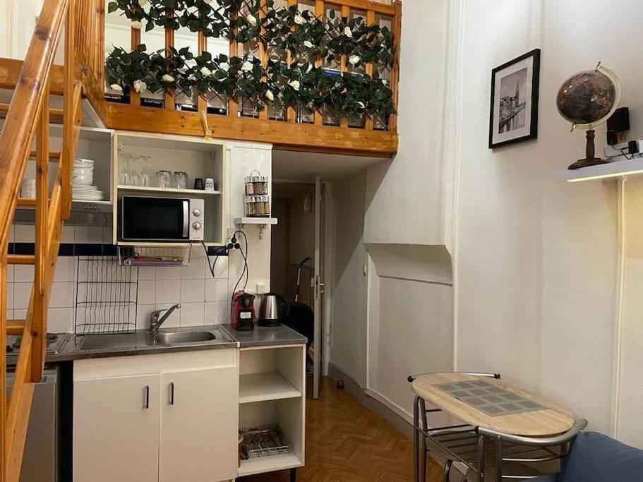 The Blue Apartment ลียง ภายนอก รูปภาพ